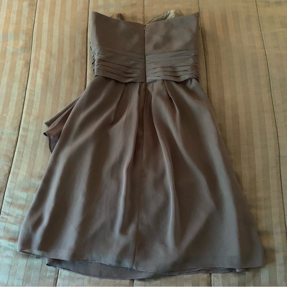 David’s Bridal Navy Strapless Ruffled Dress Size 4 - Picture 6 of 9